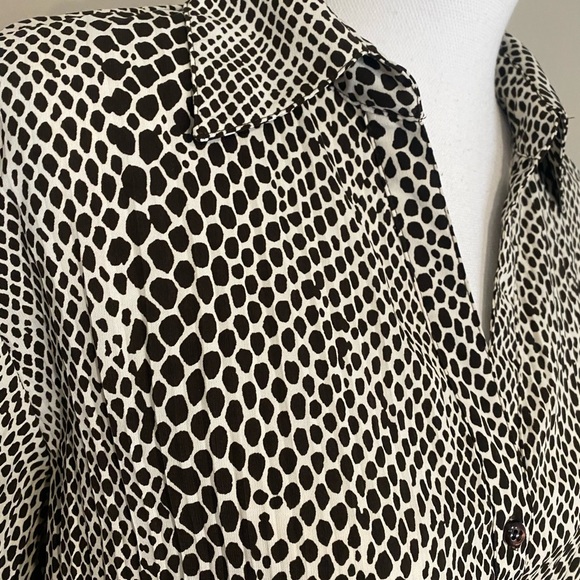 Apt 9 Button Up Blouse - Picture 2 of 8
